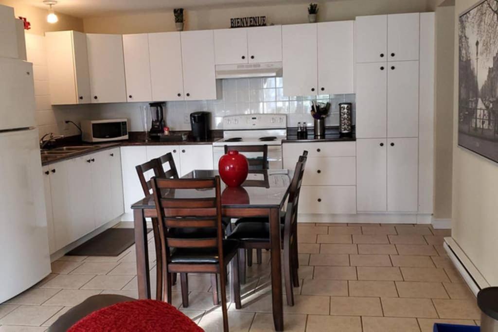 2-Bedroom Apartment Sweet #2 By Amazing Property Rentals Gatineau Kültér fotó